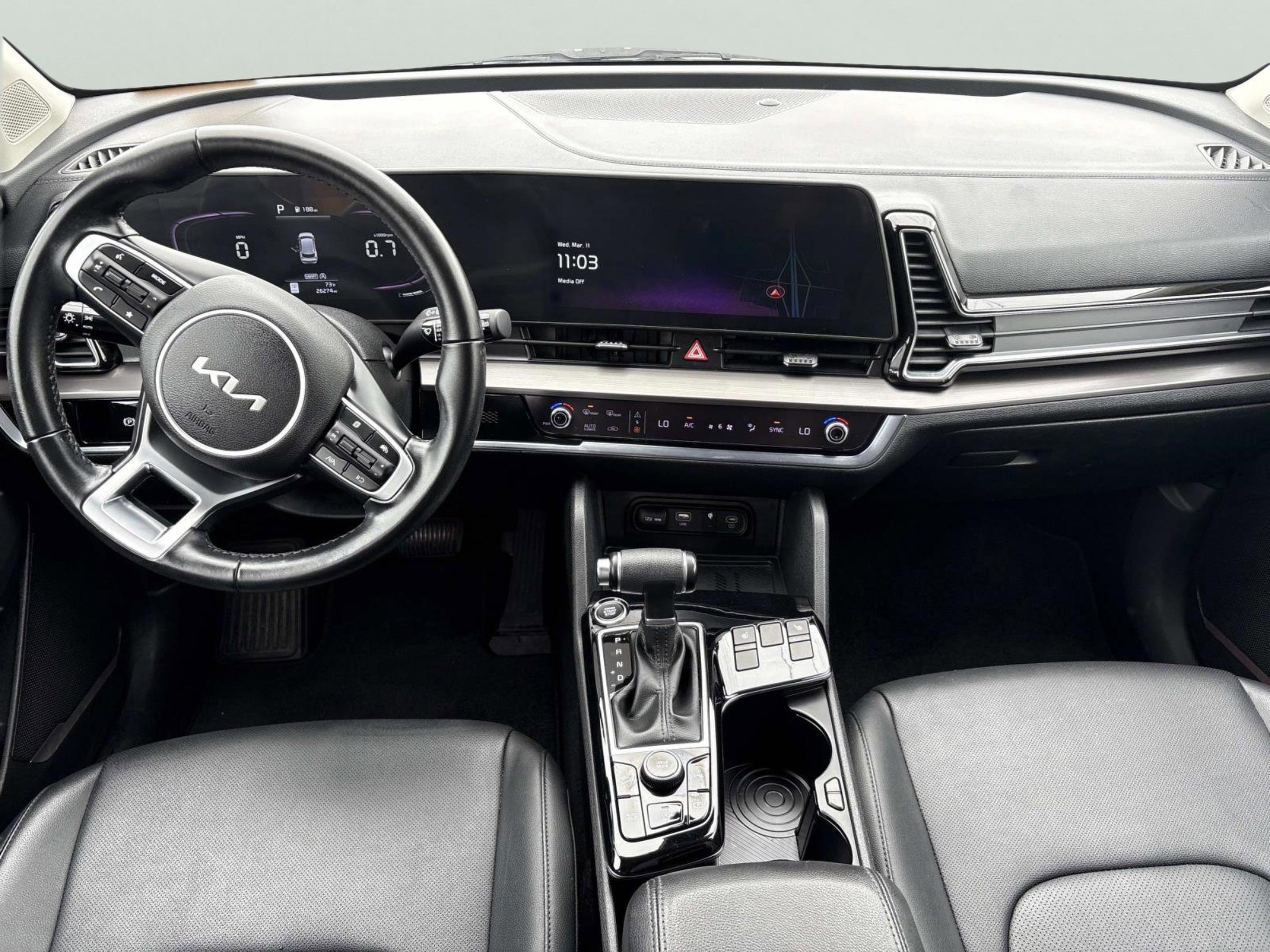 Used 2023 Kia Sportage EX image 15