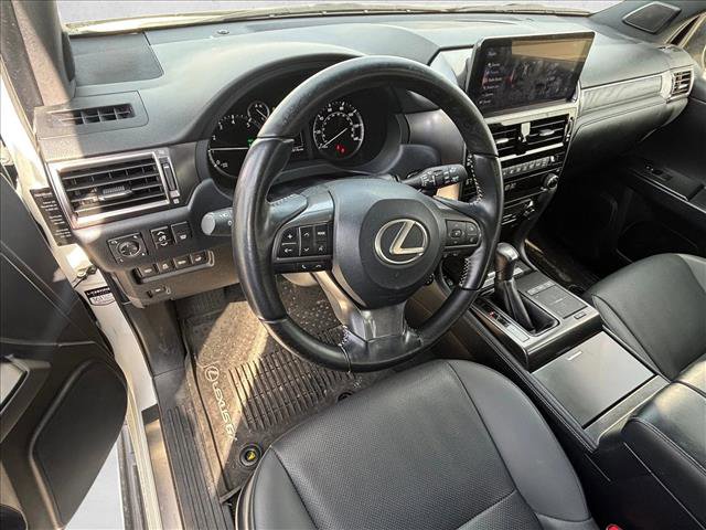 Used 2022 Lexus GX 460 GX 460 image 9