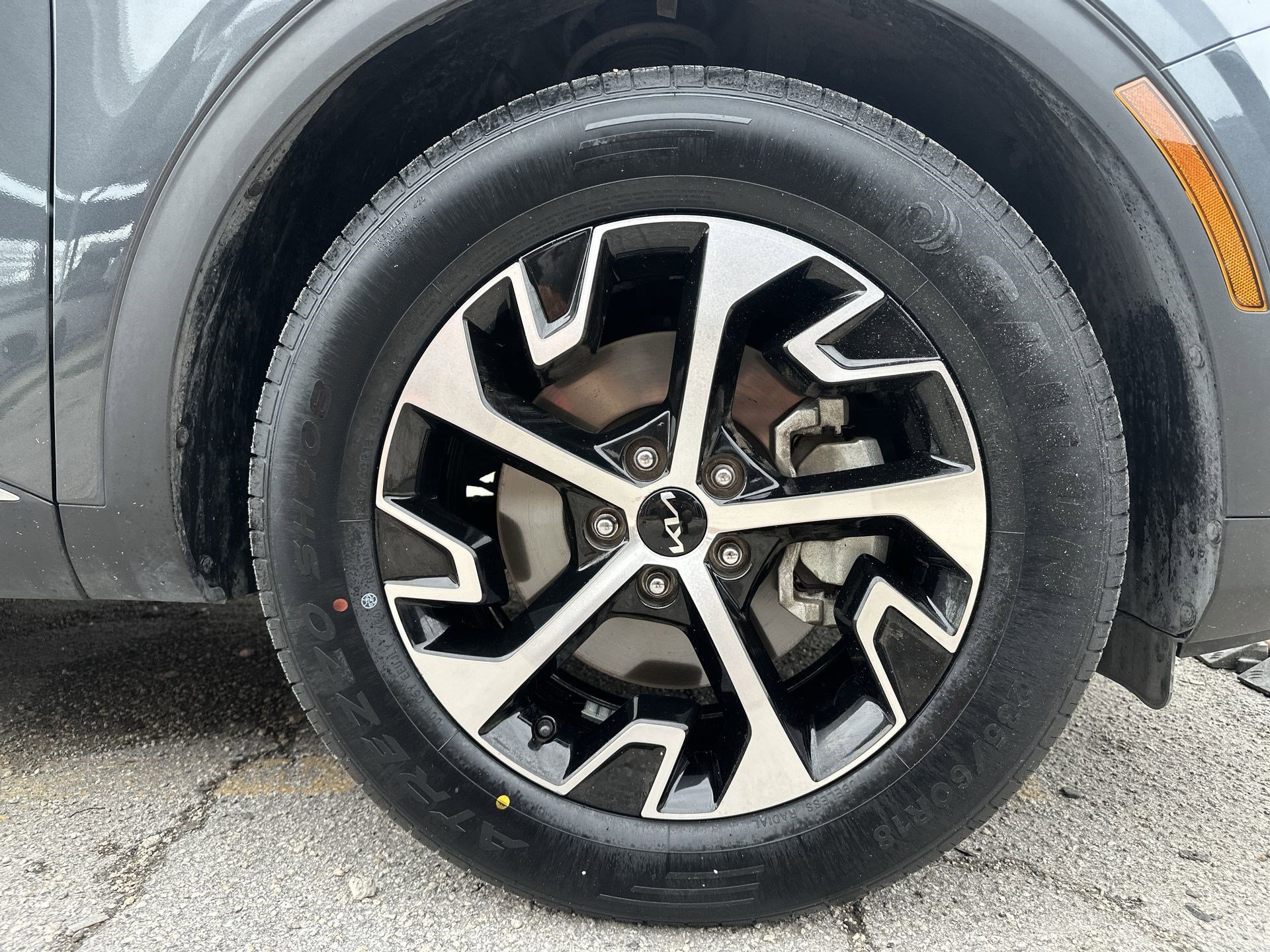 Certified 2023 Kia Sportage EX FWD image 18