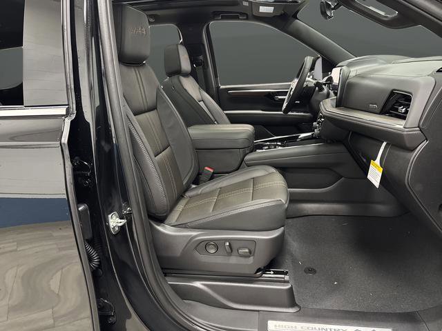 New 2026 Chevrolet Tahoe High Country w/ Sun And Tow Package image 33