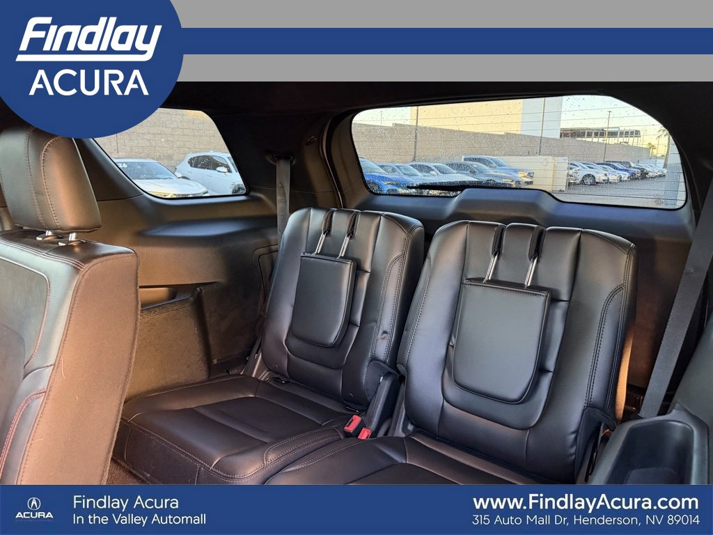 Used 2018 Ford Explorer XLT w/ Equipment Group 202A image 10