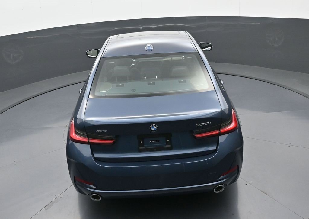 Used 2025 BMW 330i xDrive Sedan image 35
