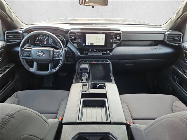 Used 2025 Toyota Tundra SR AWD/4WD image 17