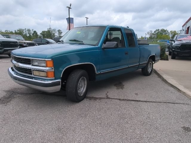 Used 1998 Chevrolet Silverado 1500 2WD Extended Cab w/ Preferred Equipment Group 2 image 5