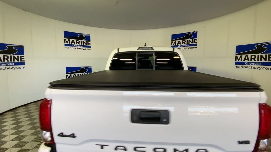 Used 2023 Toyota Tacoma SR AWD/4WD image 9