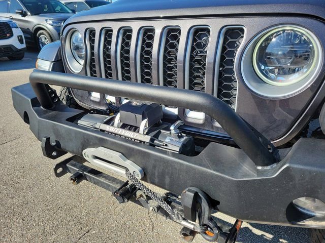 Used 2023 Jeep Gladiator Overland w/ Popular Equipment Package image 7