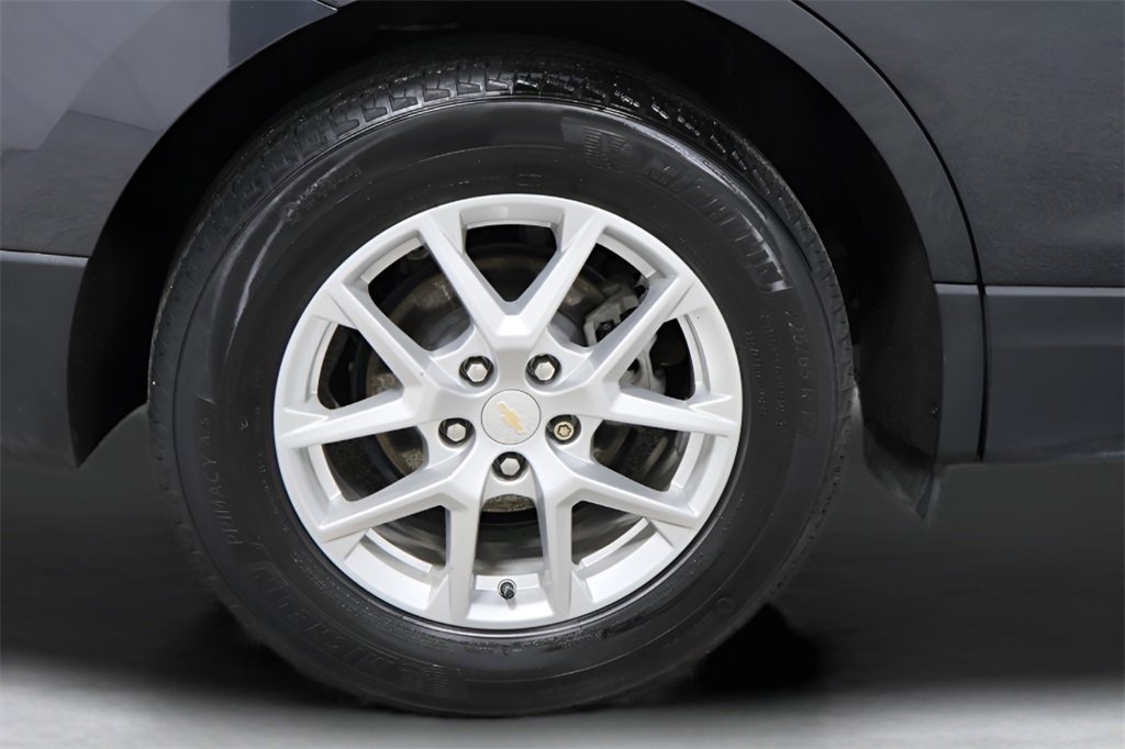 Used 2023 Chevrolet Equinox LT image 10