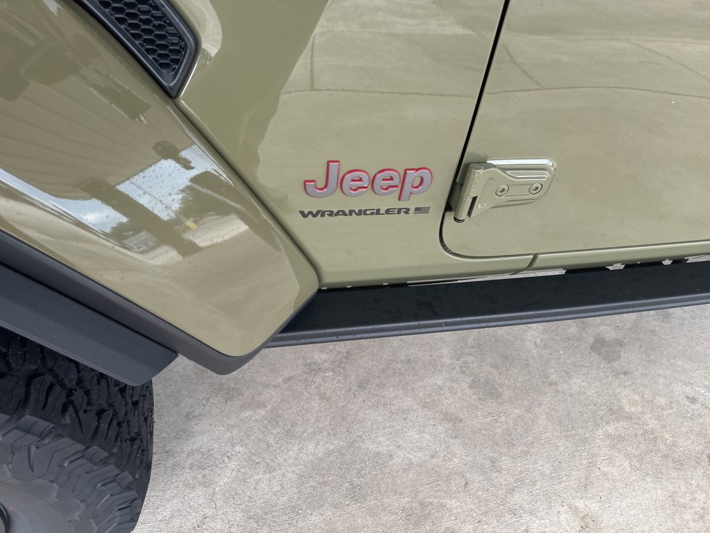 New 2025 Jeep Wrangler Unlimited Rubicon image 29