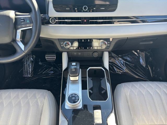 Used 2025 Mitsubishi Outlander SEL image 17