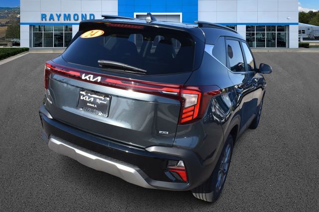 Certified 2024 Kia Seltos S image 3