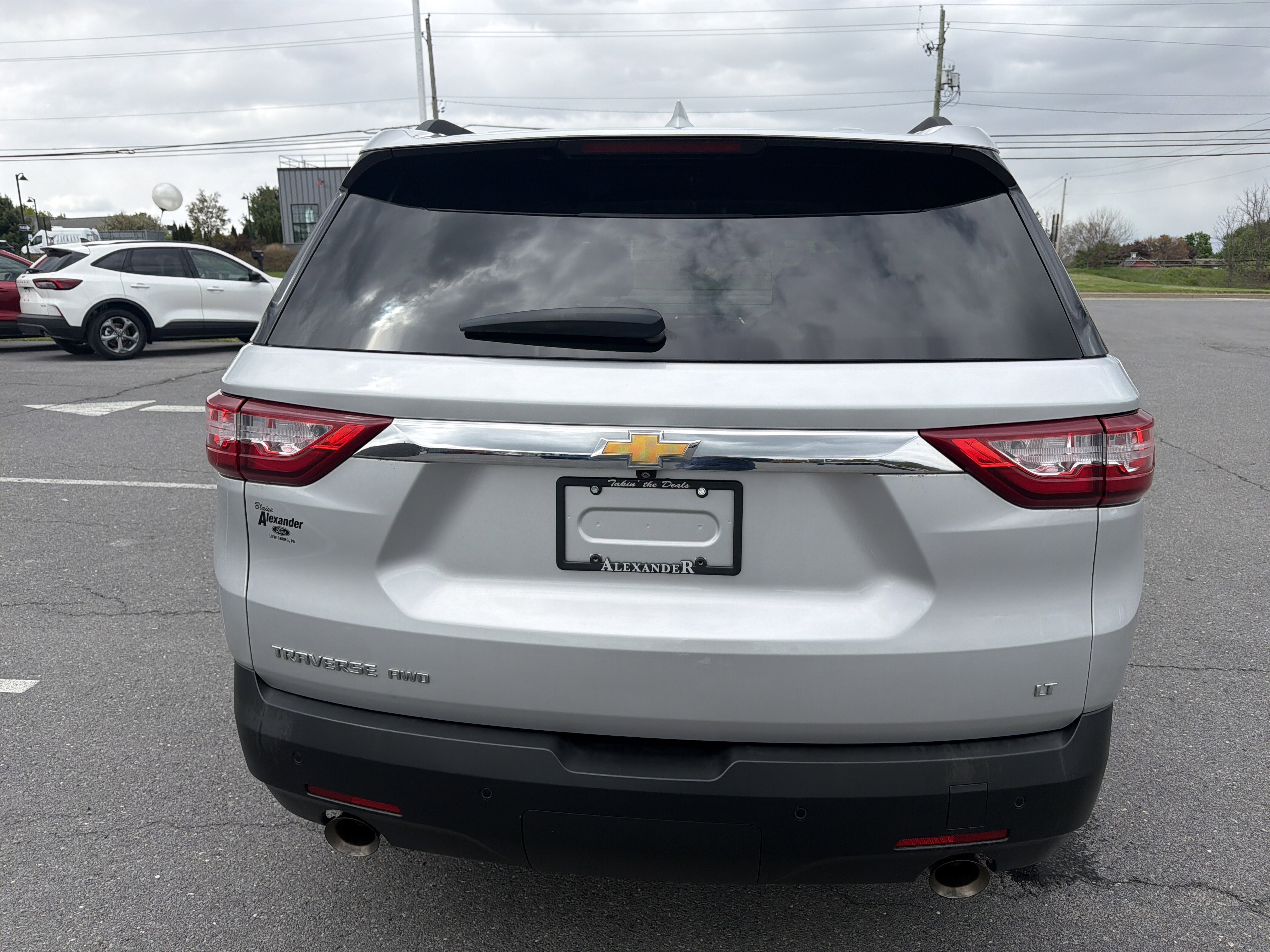 Used 2021 Chevrolet Traverse LT w/ LPO, Floor Liner Package AWD/4WD video 4
