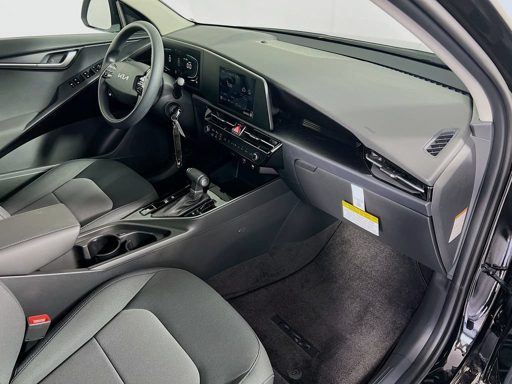 New 2026 Kia Niro LX FWD image 23