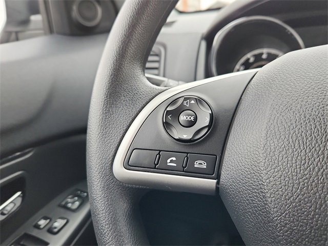 Used 2025 Mitsubishi Outlander Sport AWD image 23