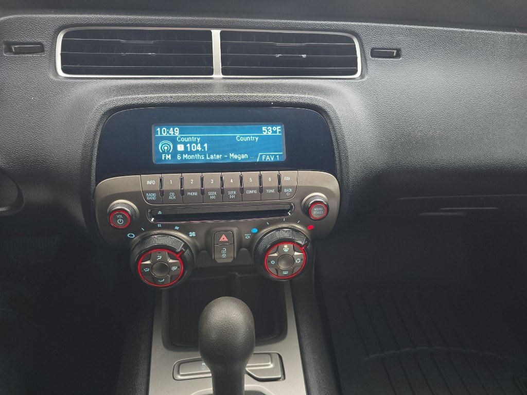 Used 2011 Chevrolet Camaro LT image 21