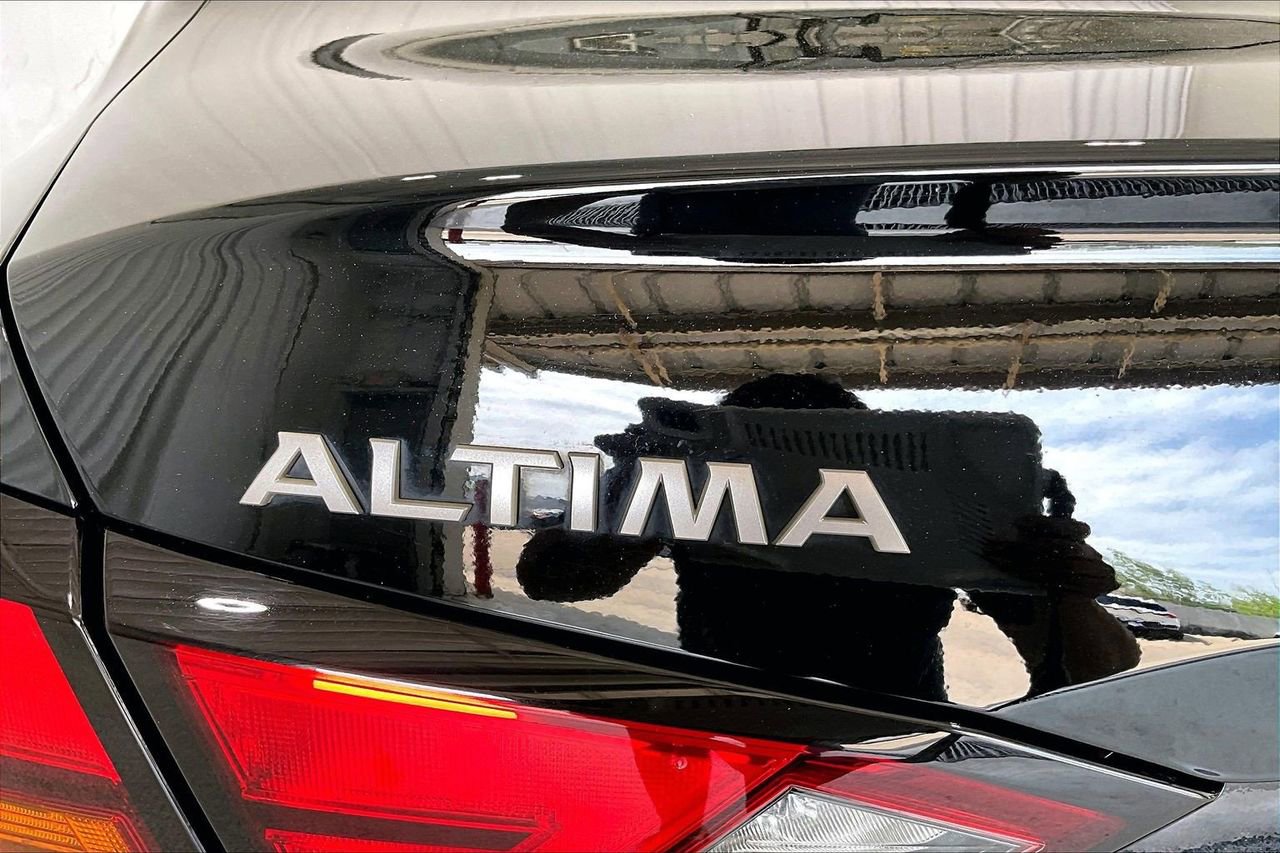 Used 2024 Nissan Altima 2.5 S image 31