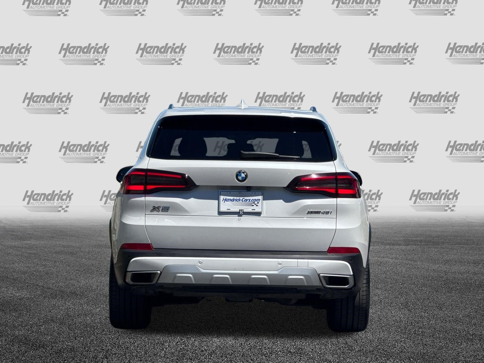 Used 2023 BMW X5 xDrive40i w/ Premium Package AWD/4WD image 6