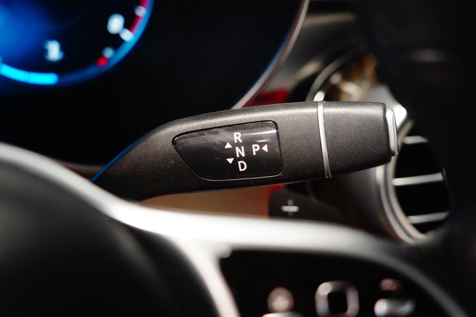 Used 2021 Mercedes-Benz GLC 300 4MATIC image 20