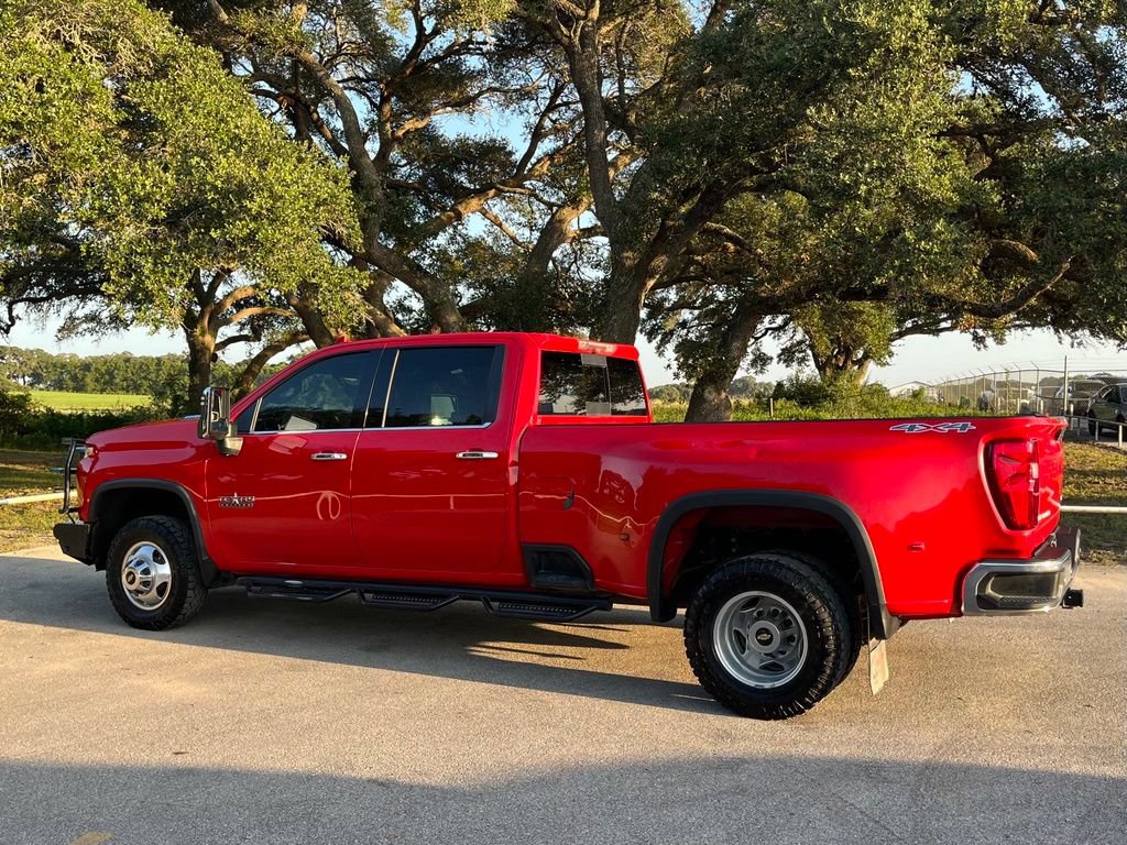 Used 2021 Chevrolet Silverado 3500 LTZ w/ LTZ Texas Edition AWD/4WD image 7
