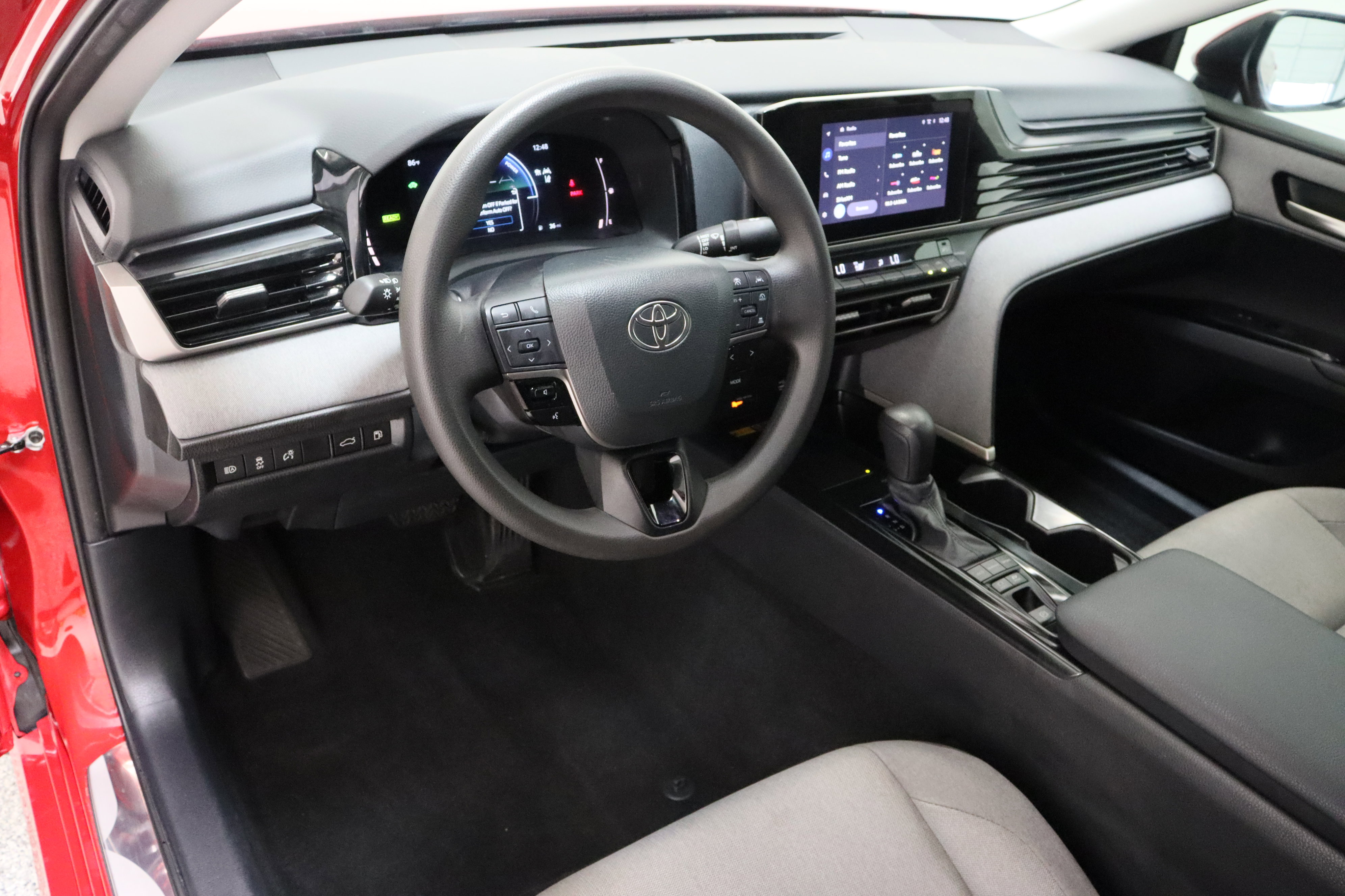 Certified 2025 Toyota Camry LE w/ Convenience Package image 12