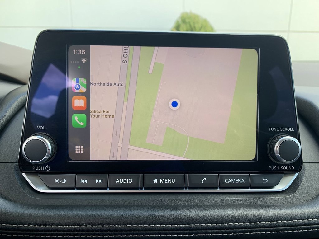 Used 2023 Nissan Rogue SV image 25