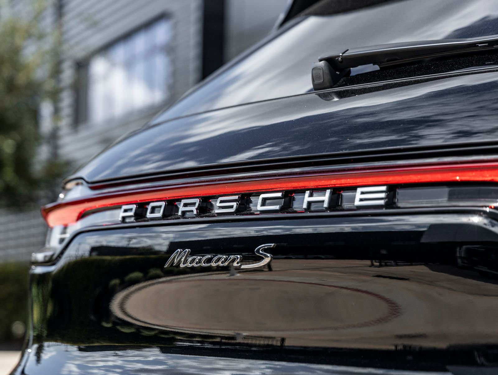 Certified 2026 Porsche Macan S AWD/4WD image 15