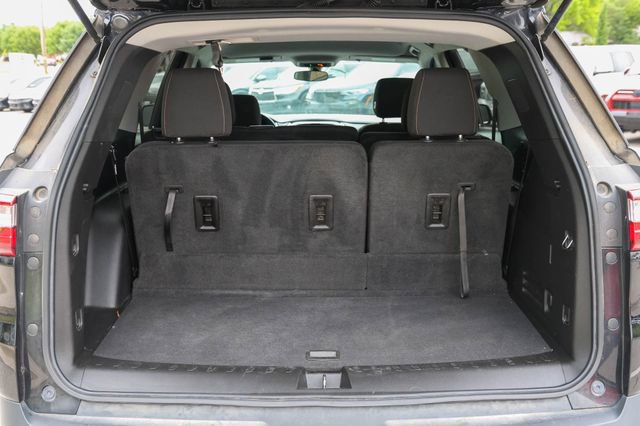 Used 2021 Chevrolet Traverse LS FWD image 8