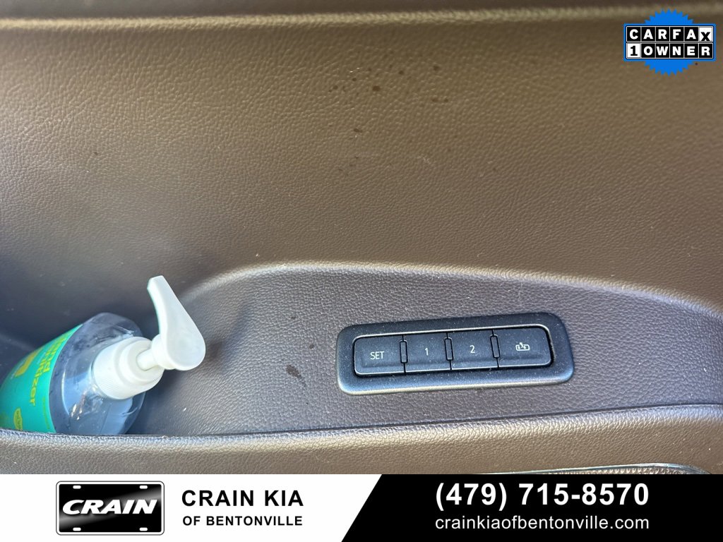 Used 2019 GMC Yukon Denali w/ Denali Ultimate Package image 10