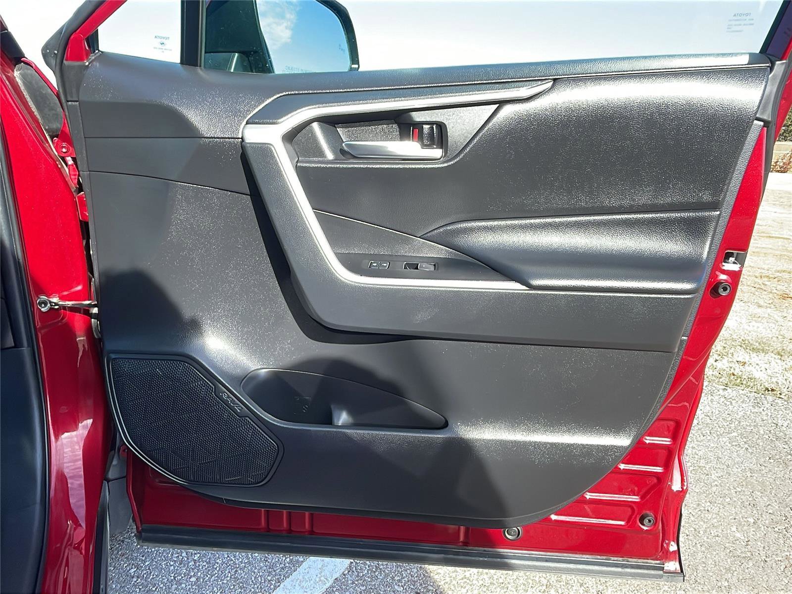 Used 2023 Toyota RAV4 XLE image 13