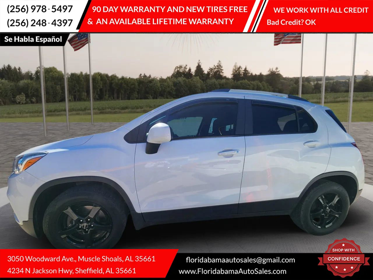 Used 2021 Chevrolet Trax LT w/ LT Convenience Package image 3