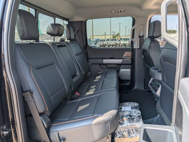 New 2026 Ford F350 Lariat w/ Black Appearance Package image 57