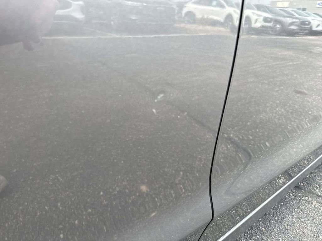 Used 2014 Ford Fusion SE w/ Equipment Group 202A image 30