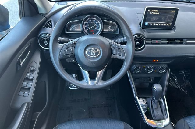 Used 2018 Toyota Yaris iA FWD image 16