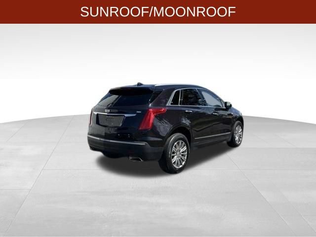 Used 2018 Cadillac XT5 Luxury w/ Driver Awareness Package AWD/4WD image 7