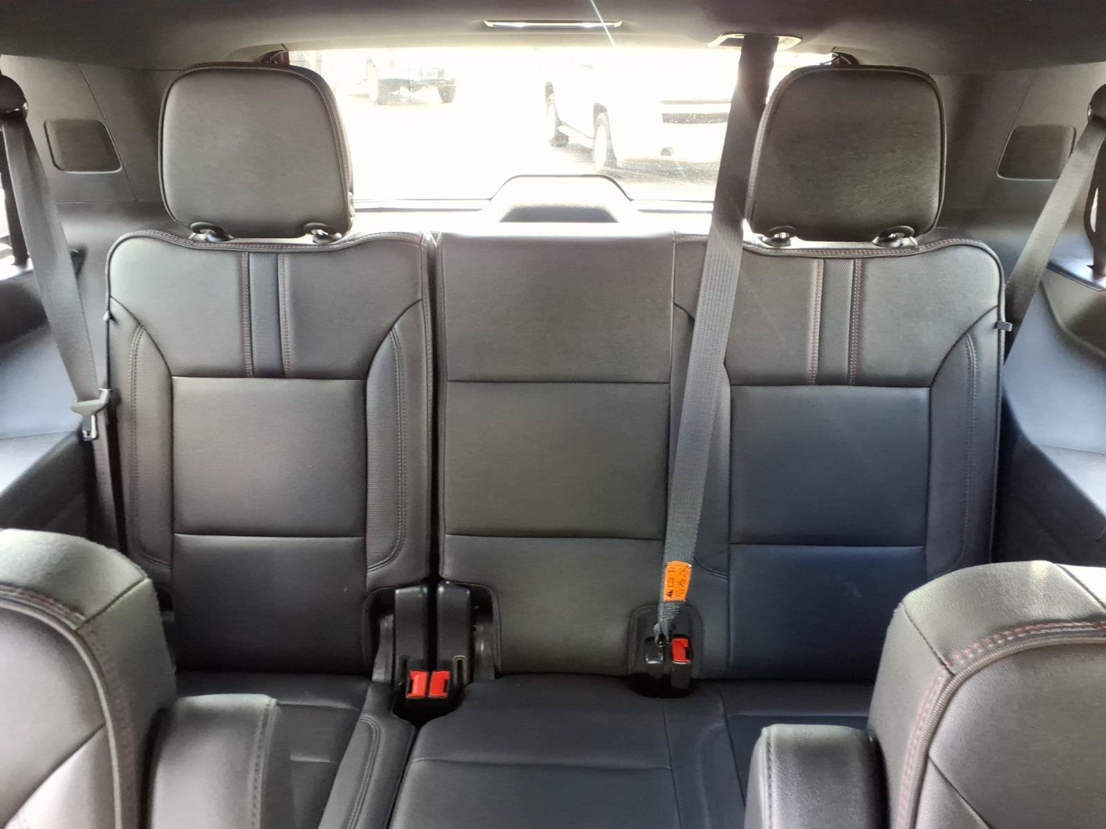Used 2021 Chevrolet Tahoe RST w/ Luxury Package RWD image 13