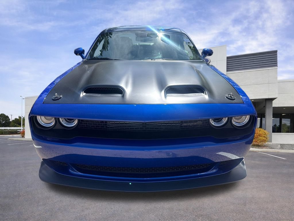 Used 2022 Dodge Challenger SRT Hellcat RWD image 3