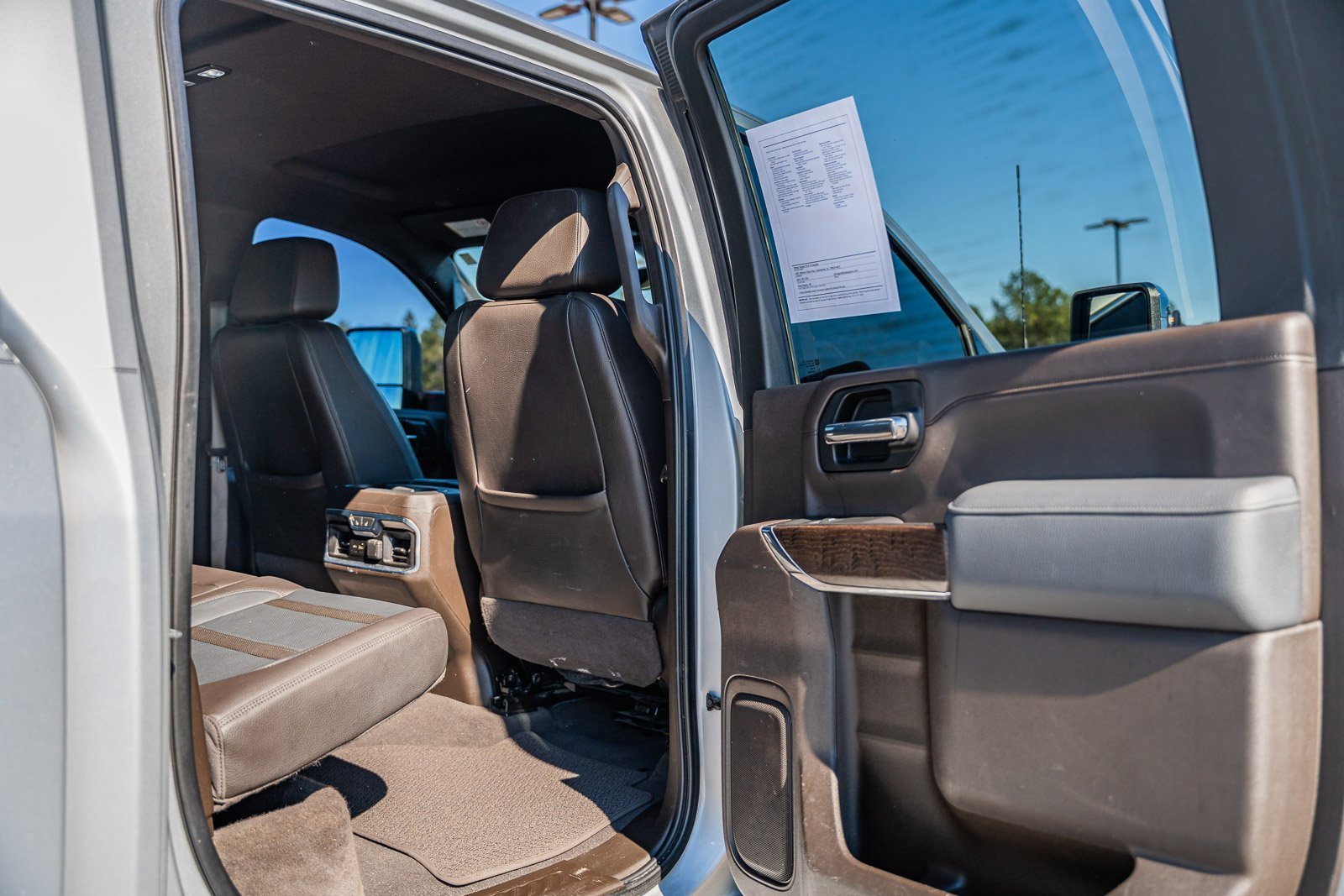 Used 2020 GMC Sierra 2500 Denali w/ Technology Package image 18