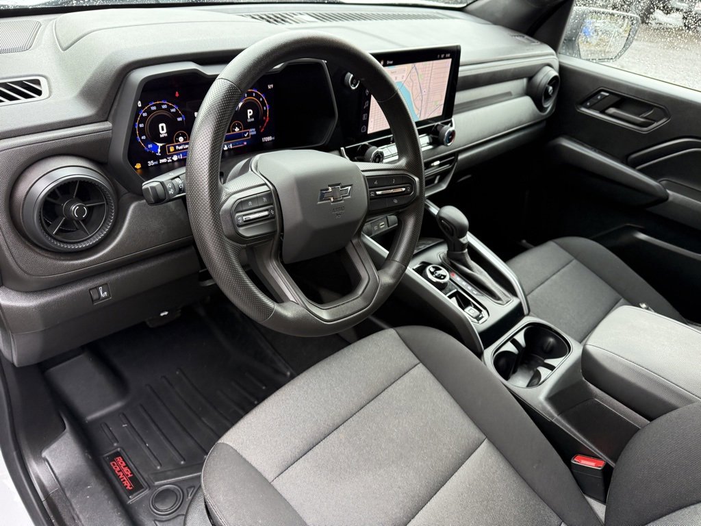 Used 2024 Chevrolet Colorado Trail Boss image 12