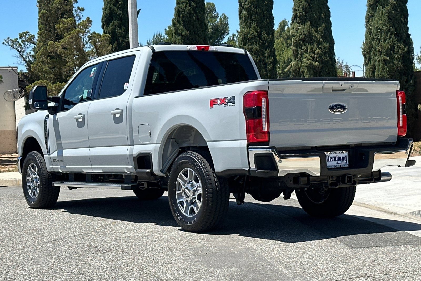 New 2026 Ford F250 Lariat w/ FX4 Off-Road Package AWD/4WD image 6