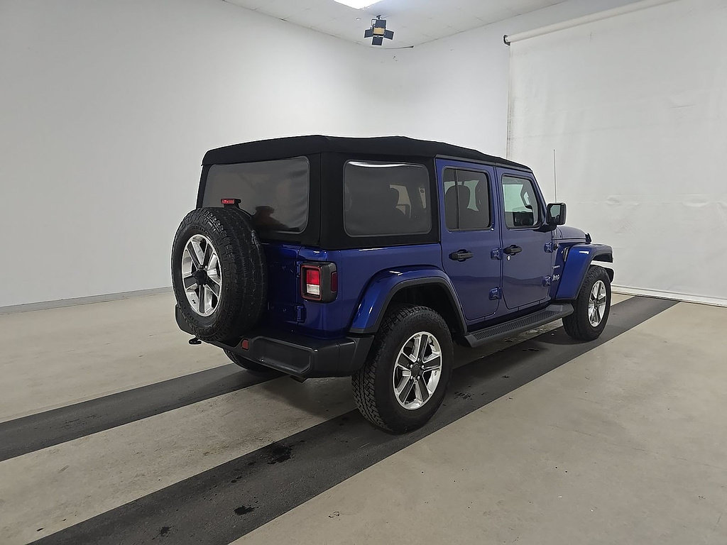 Certified 2018 Jeep Wrangler Unlimited Sahara w/ Cold Weather Group AWD/4WD image 35