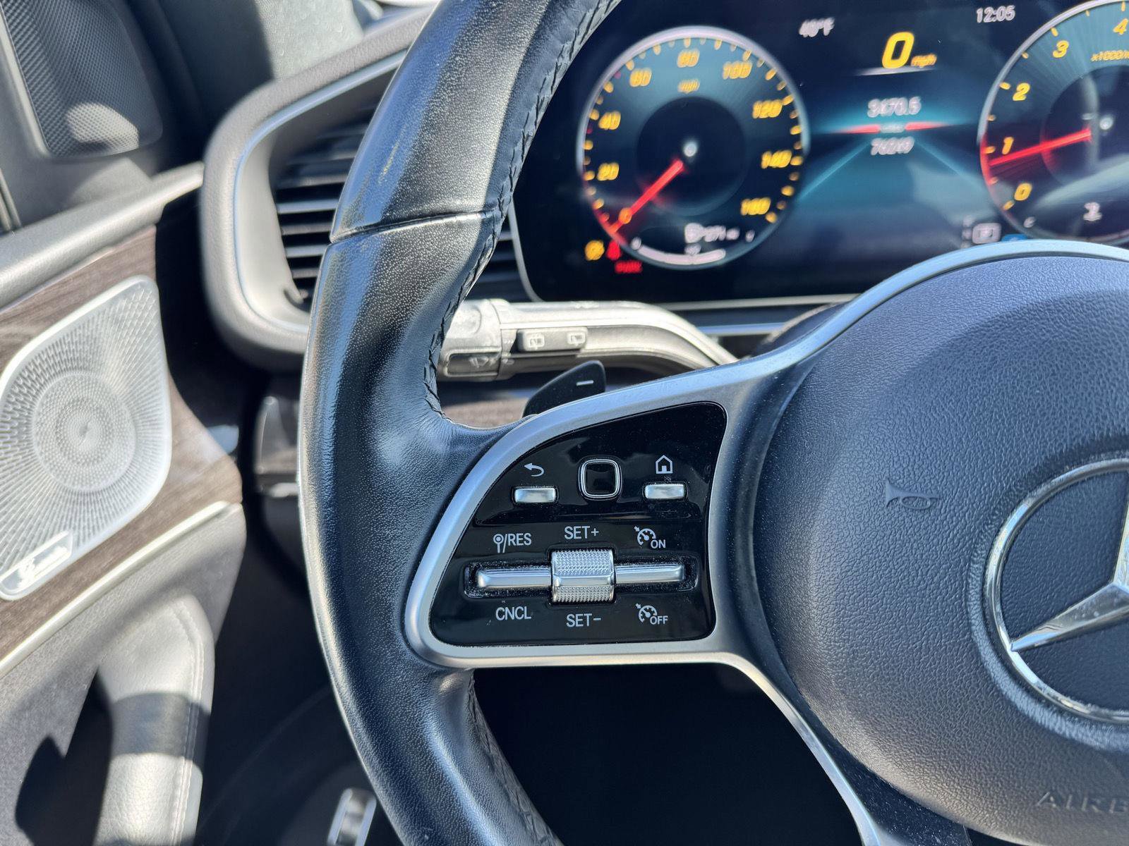 Used 2020 Mercedes-Benz GLE 350 4MATIC image 11