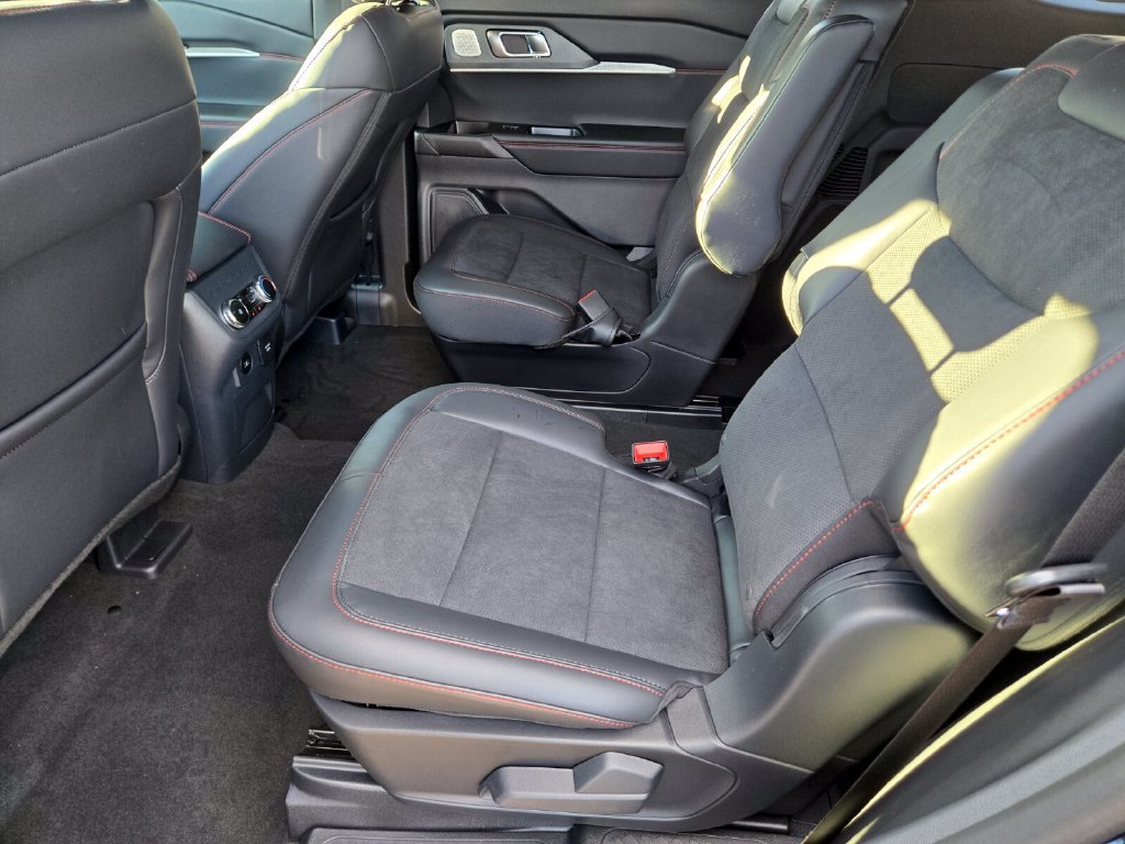 New 2026 Ford Explorer ST w/ Sun And Sound Package AWD/4WD image 13
