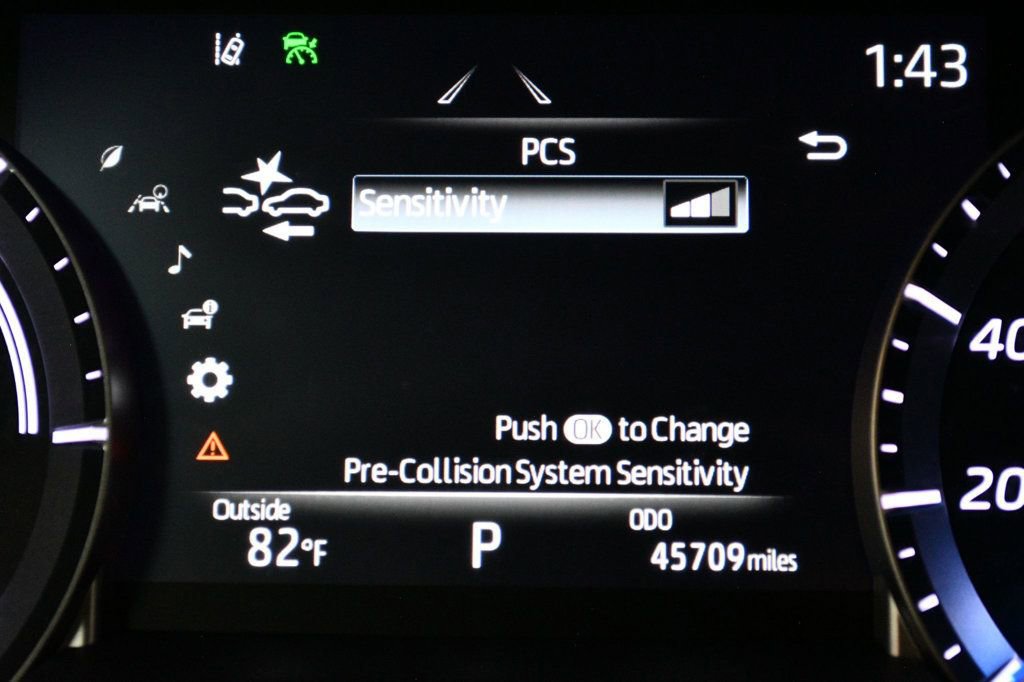 Used 2022 Toyota Highlander Limited AWD/4WD image 51