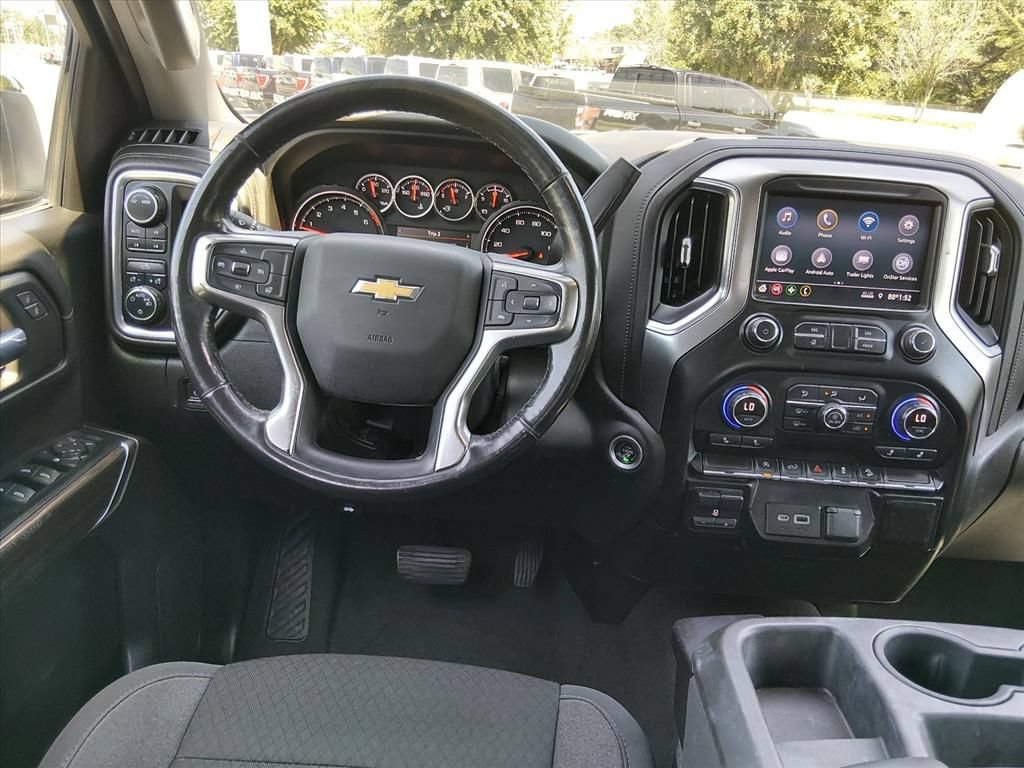 Used 2021 Chevrolet Silverado 1500 LT AWD/4WD image 11