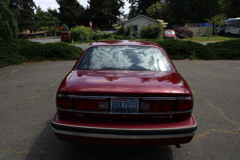 Used 1995 Buick Le Sabre Limited FWD image 10