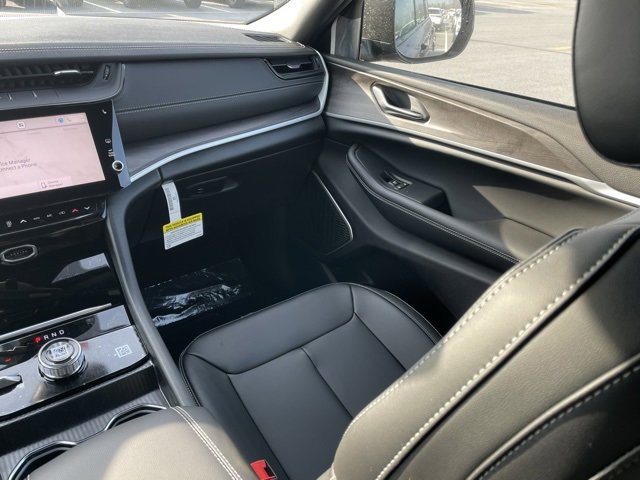 New 2026 Jeep Grand Cherokee Limited w/ Limited Altitude Package image 35