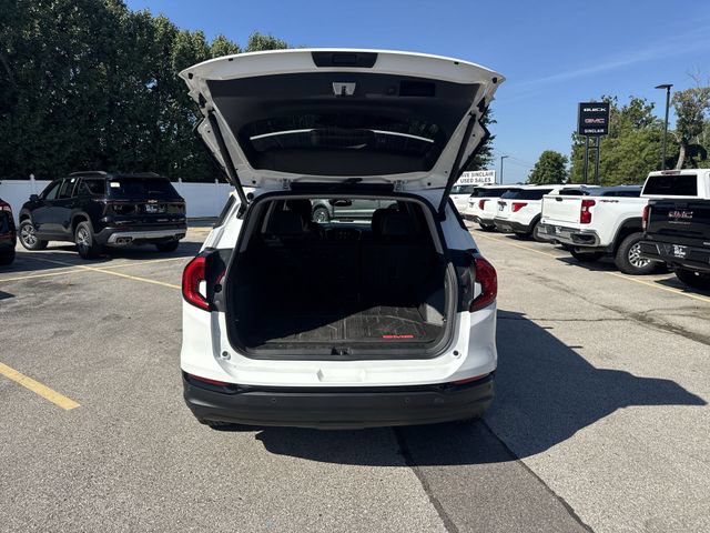 Used 2023 GMC Terrain SLT w/ Tech Package FWD image 25