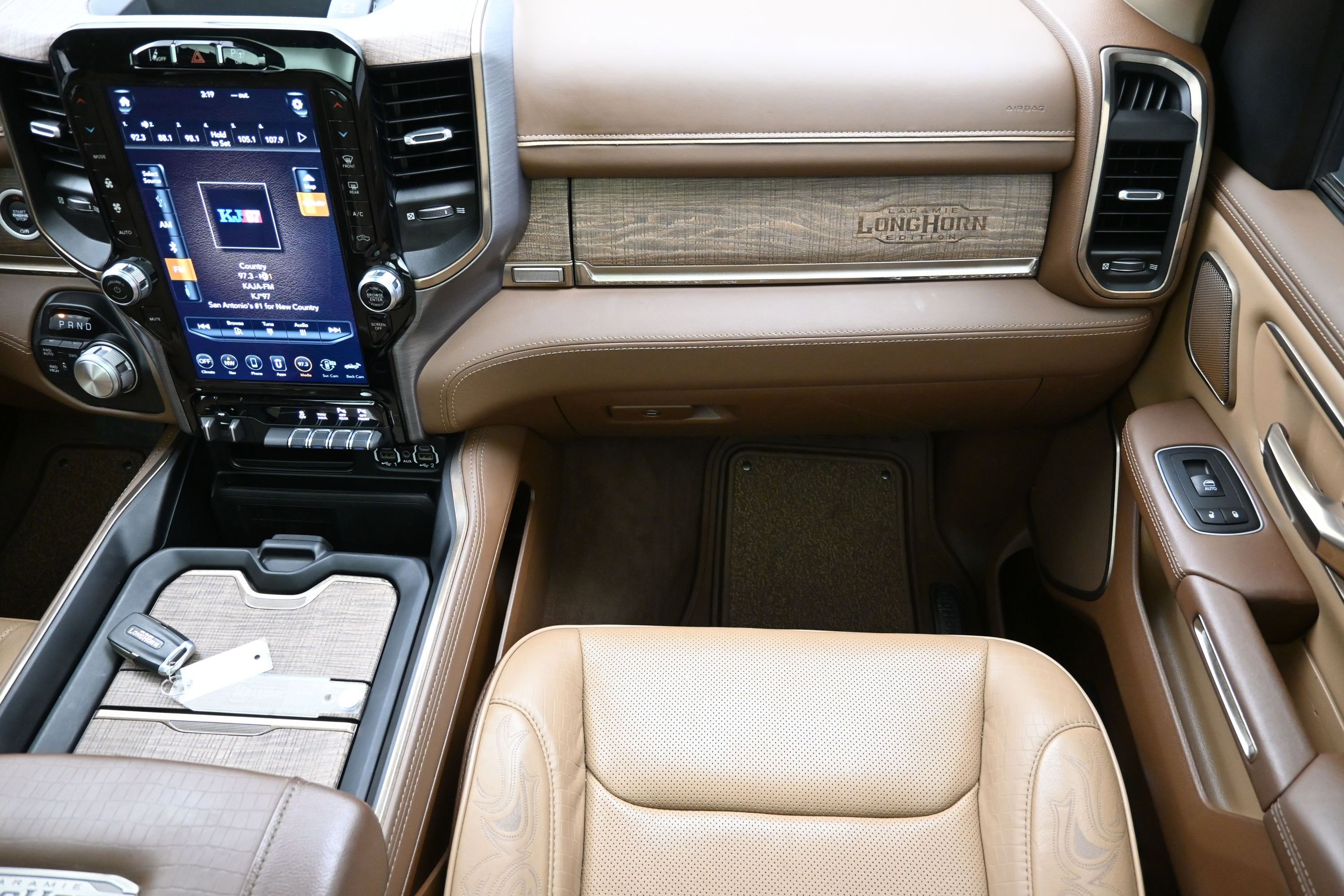 Used 2020 RAM 1500 Limited AWD/4WD image 39
