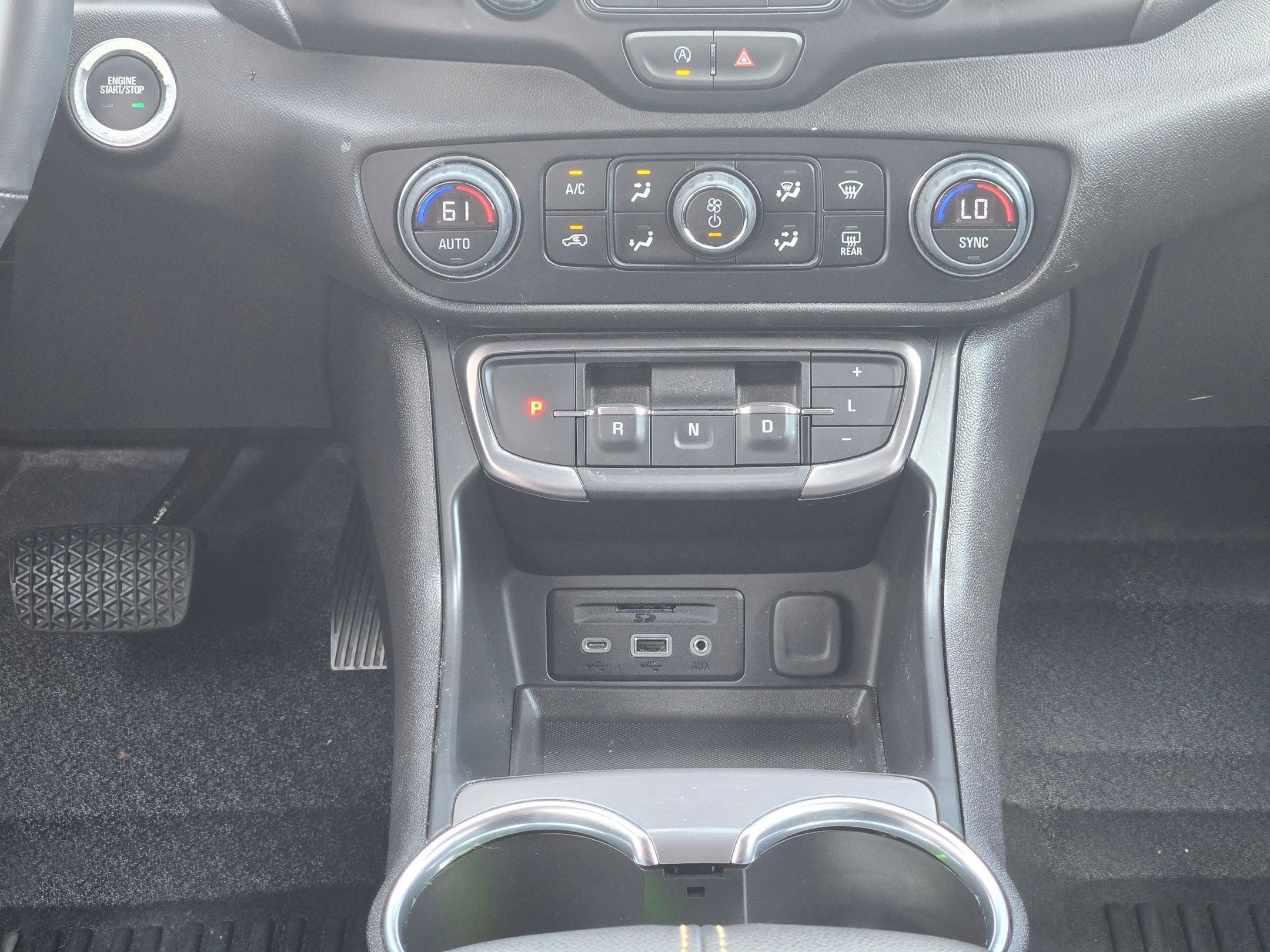 Certified 2024 GMC Terrain AT4 image 16