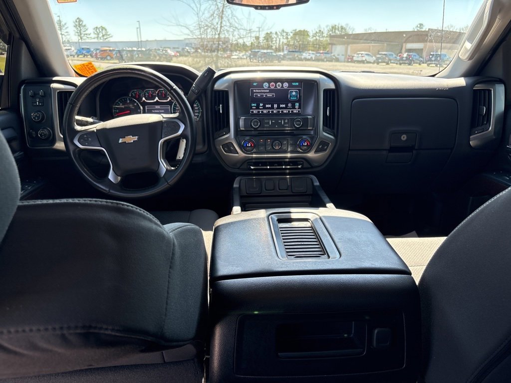 Used 2016 Chevrolet Silverado 1500 LT w/ All Star Edition image 9