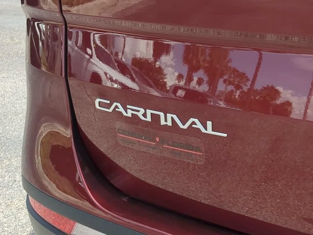 Used 2024 Kia Carnival EX FWD image 13
